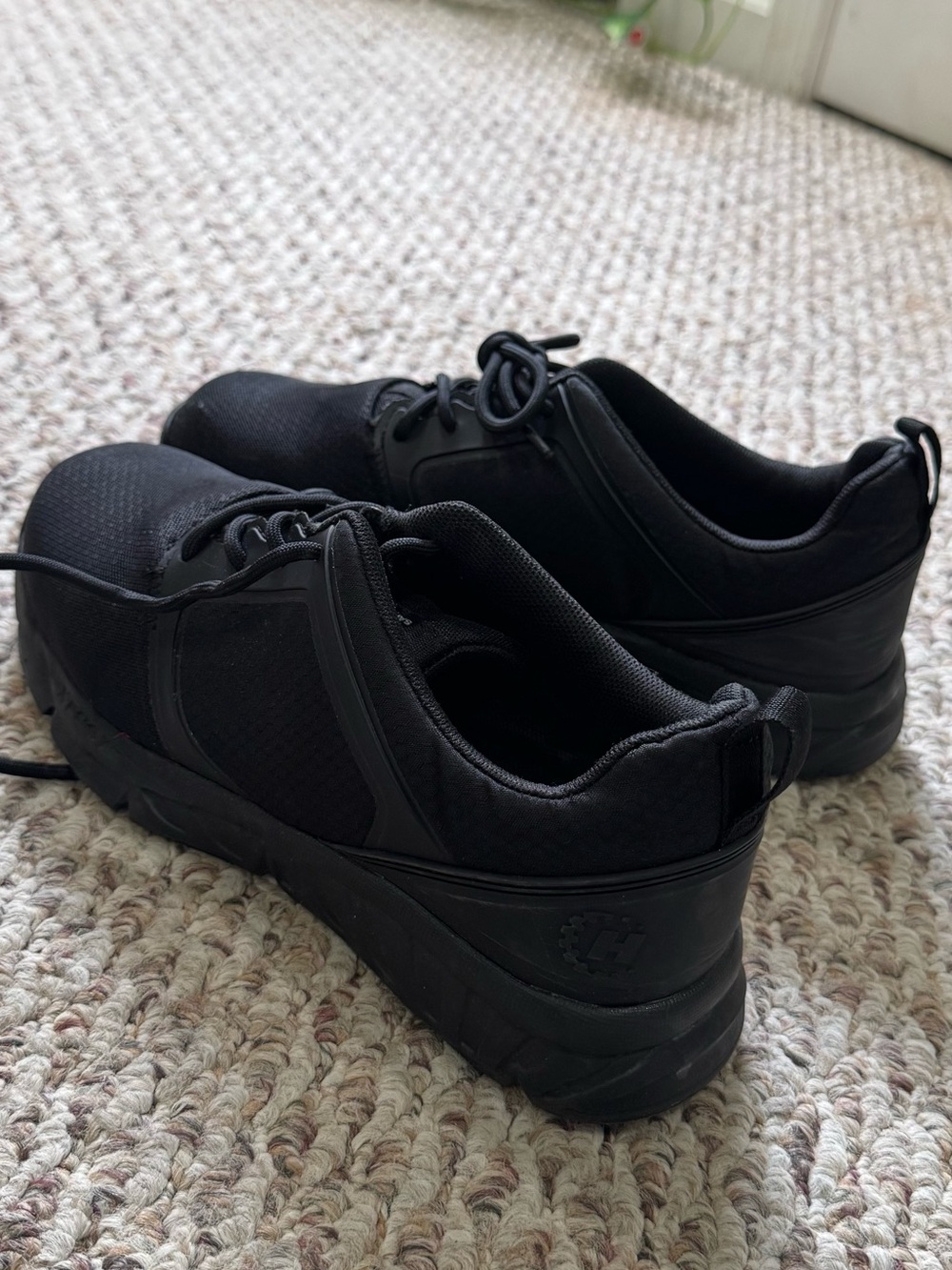 Black Hvtest safety footwear U.S Male 8.5